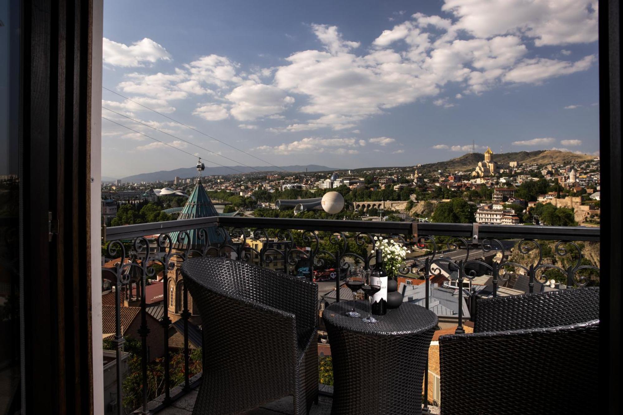 Citadel Narikala Hotel Τυφλίδα Εξωτερικό φωτογραφία
